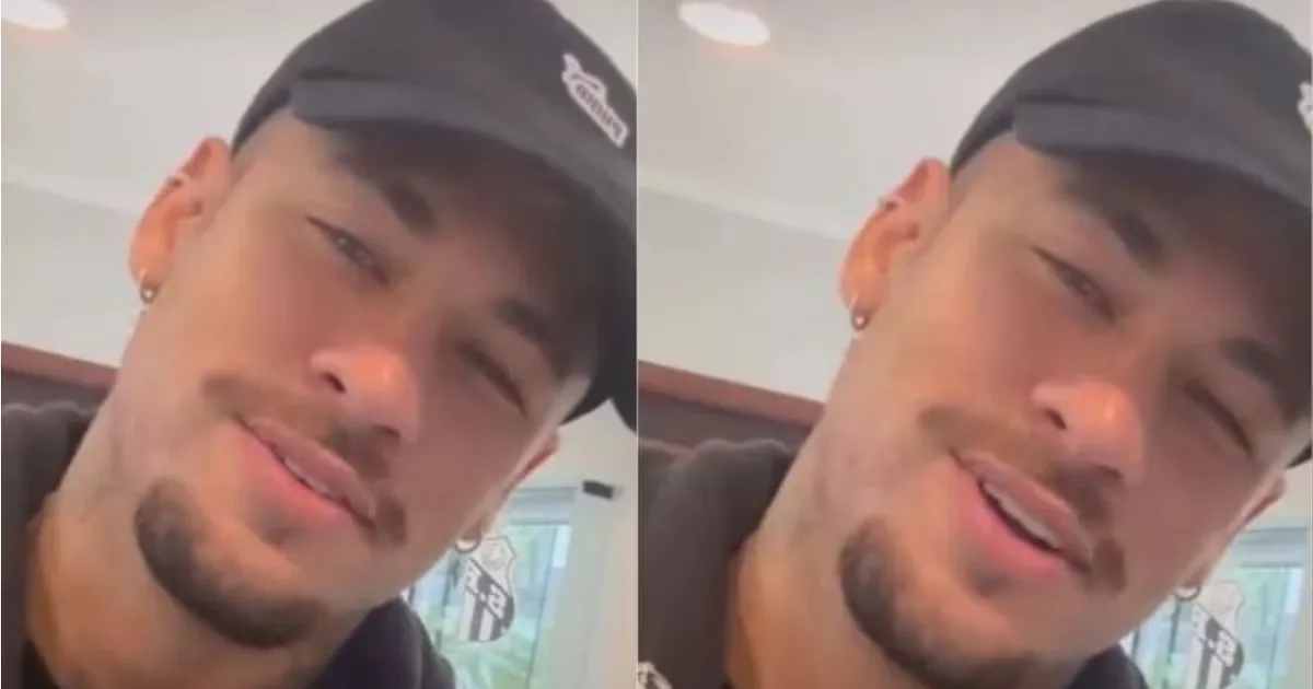 Neymar troca barba por bigode e cavanhaque e aparece com visual renovado