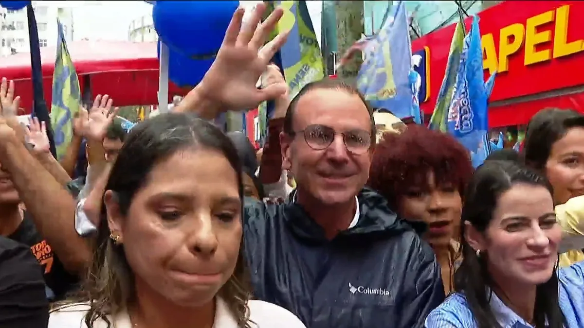 Paes promete ampliar transporte e levar BRT a toda a Baixada Fluminense