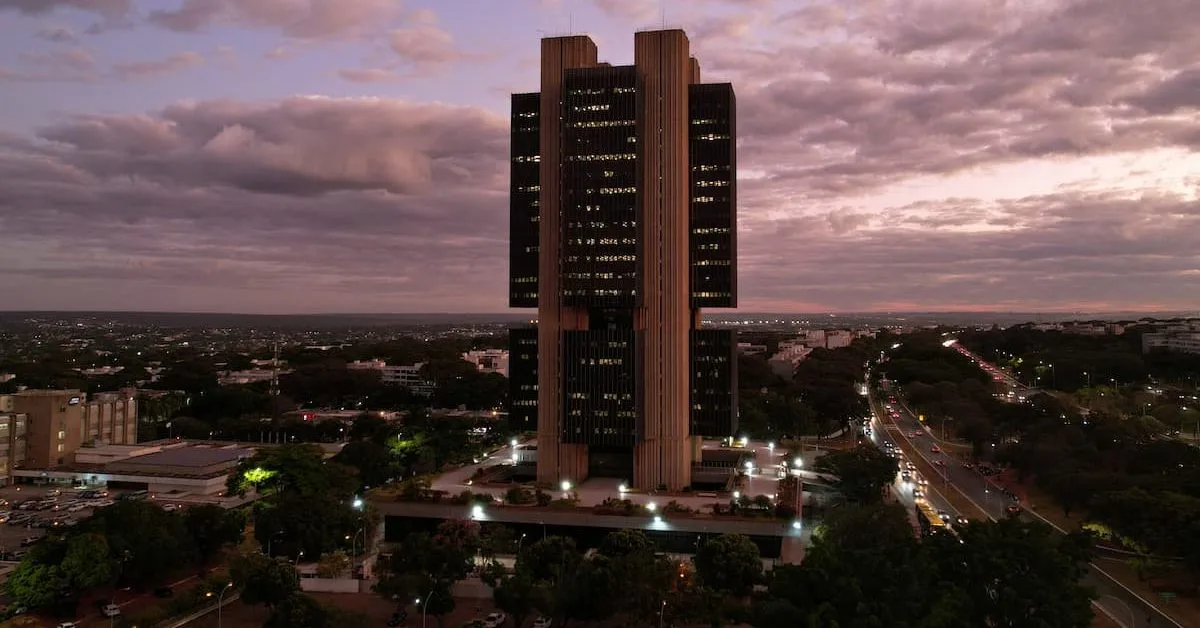 Dívida bruta chega a 82,9% do PIB em agosto, informa Banco Central