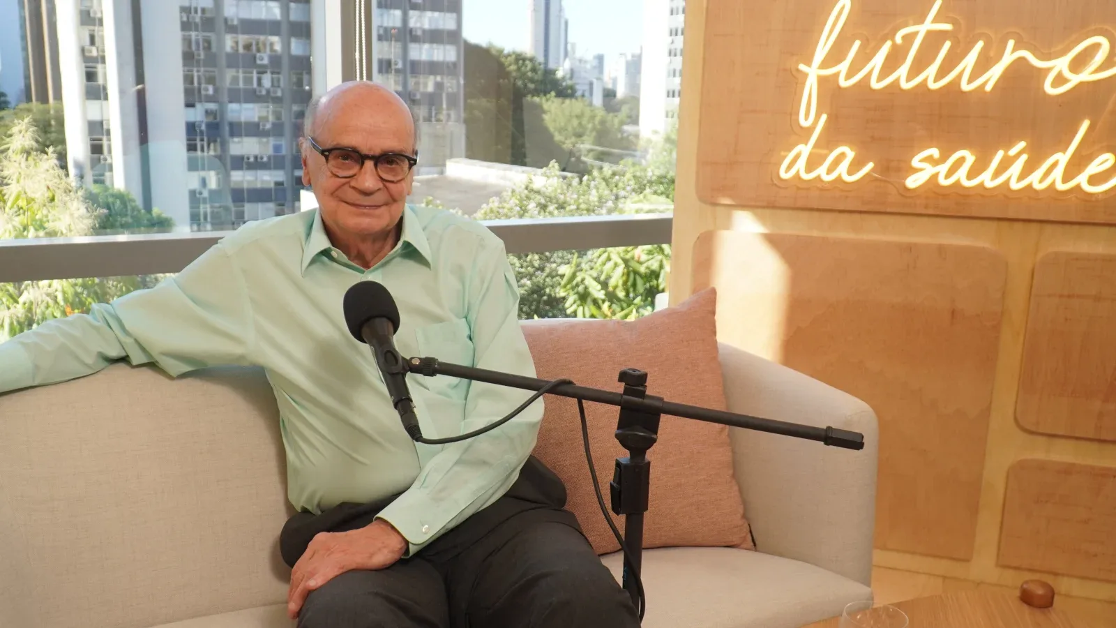 Drauzio Varella defende fortalecer atenção básica e formação médica no Brasil