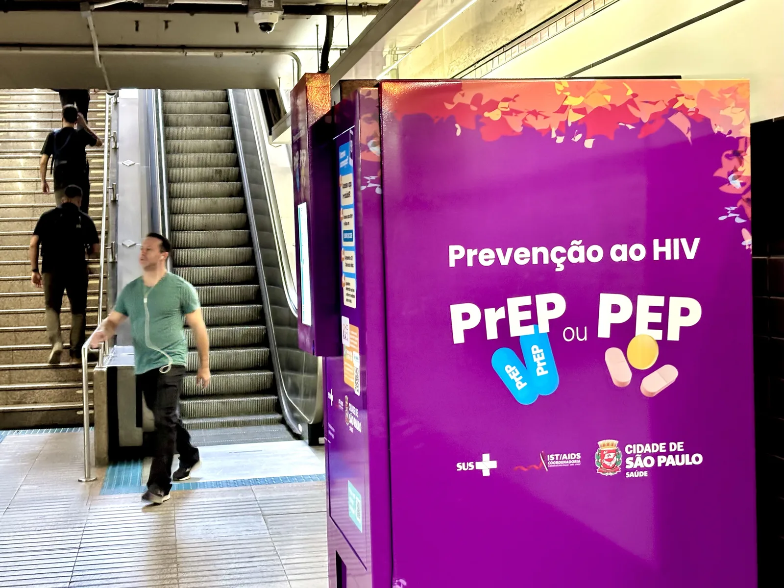 São Paulo instala máquina de prevenção ao HIV na estação Brigadeiro