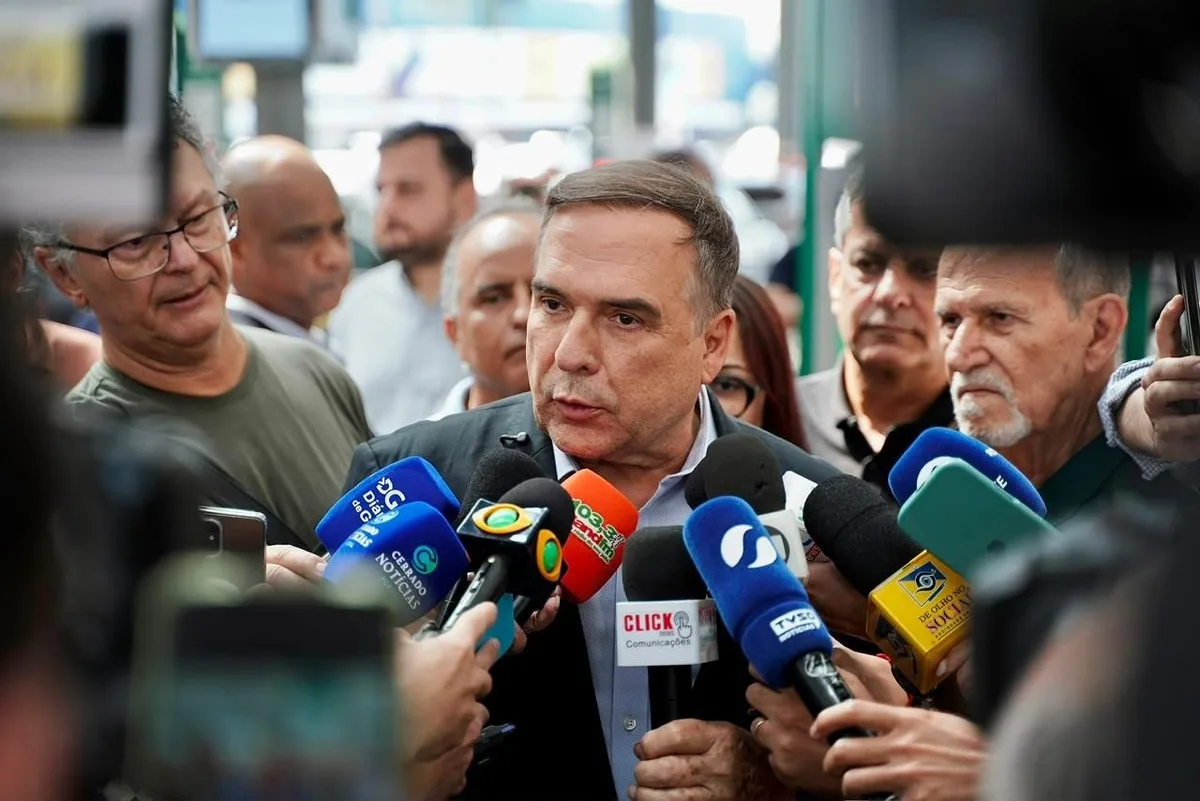 MPGO pede que prefeito questione lei de auxílio para compra de armas em Goiânia