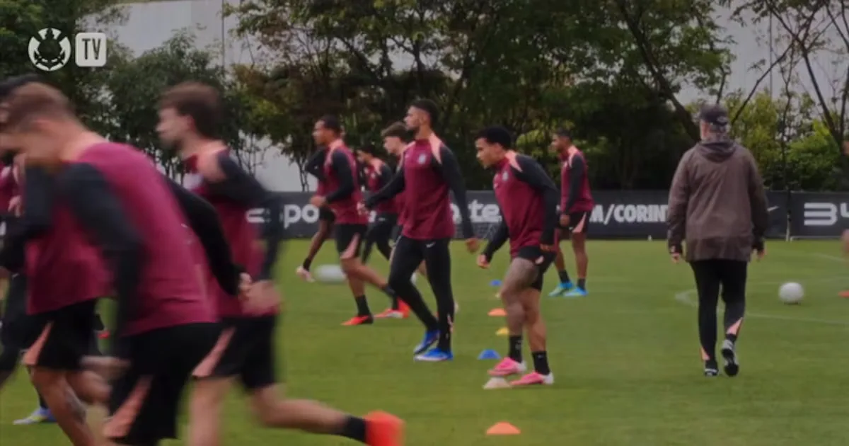 Corinthians conclui treinos antes de duelo com o Flamengo no Rio