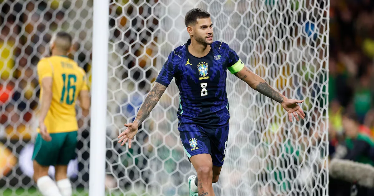 Brasil vence a Austrália, e Ancelotti mantém dúvida sobre o meio-campo