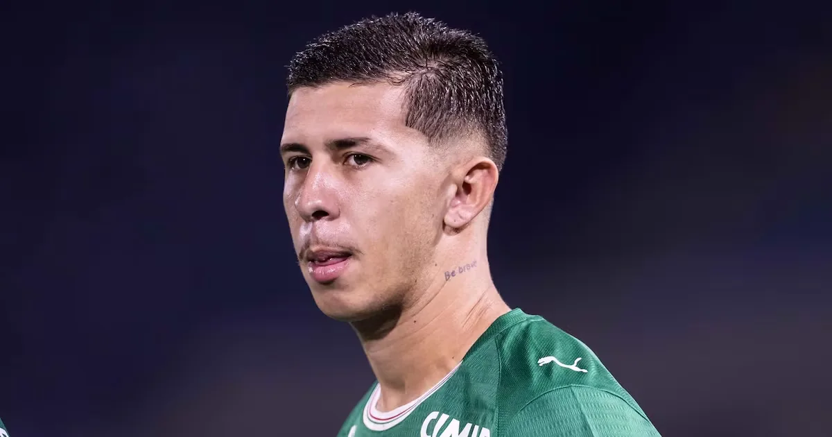 Palmeiras afasta atacante paranaense após denúncia de agressão feita pela ex