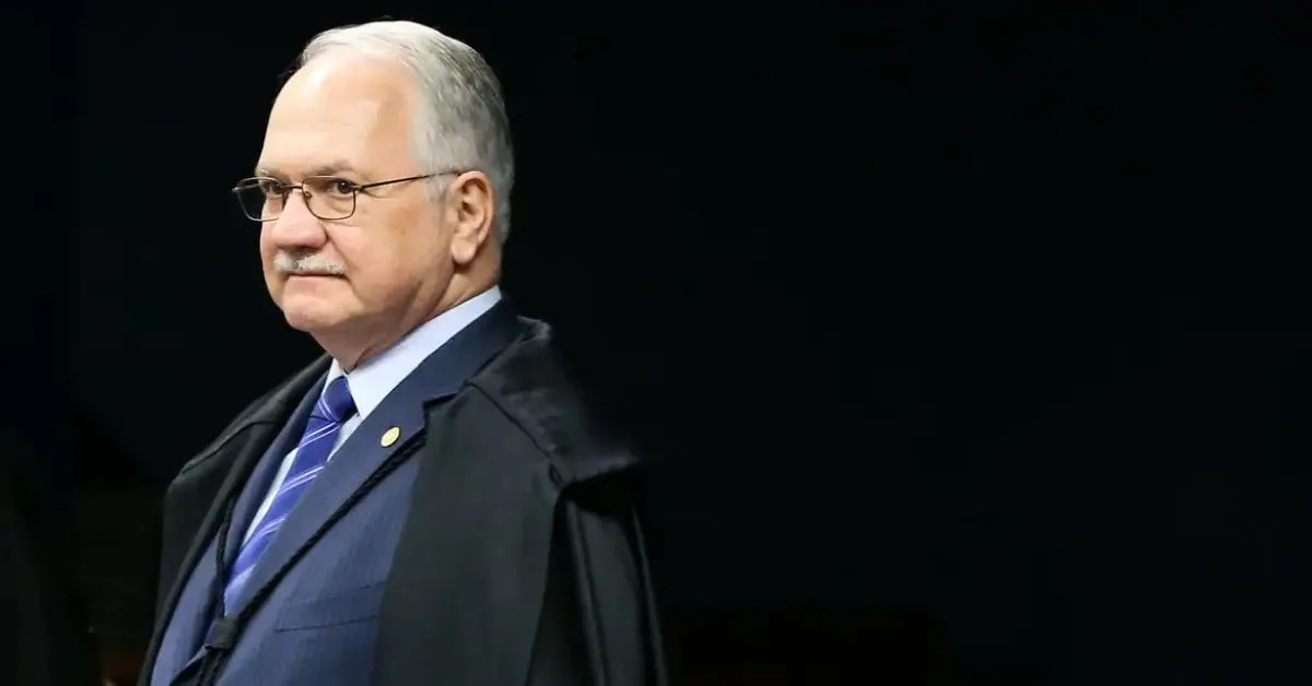 Fachin cobra da PF dados sobre custódia do celular de Vorcaro