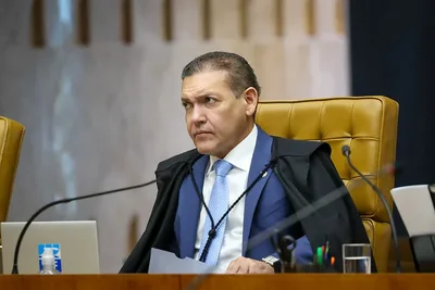 Nunes Marques fica fora de análise do STF sobre mensagens de Moraes e Vorcaro