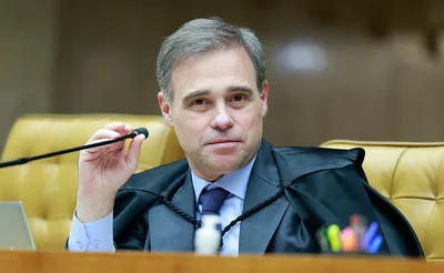 André Mendonça acusa Gilmar Mendes de tentar constrangê-lo no STF