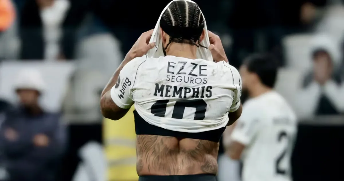 Memphis Depay deve permanecer no Corinthians até o fim de 2026