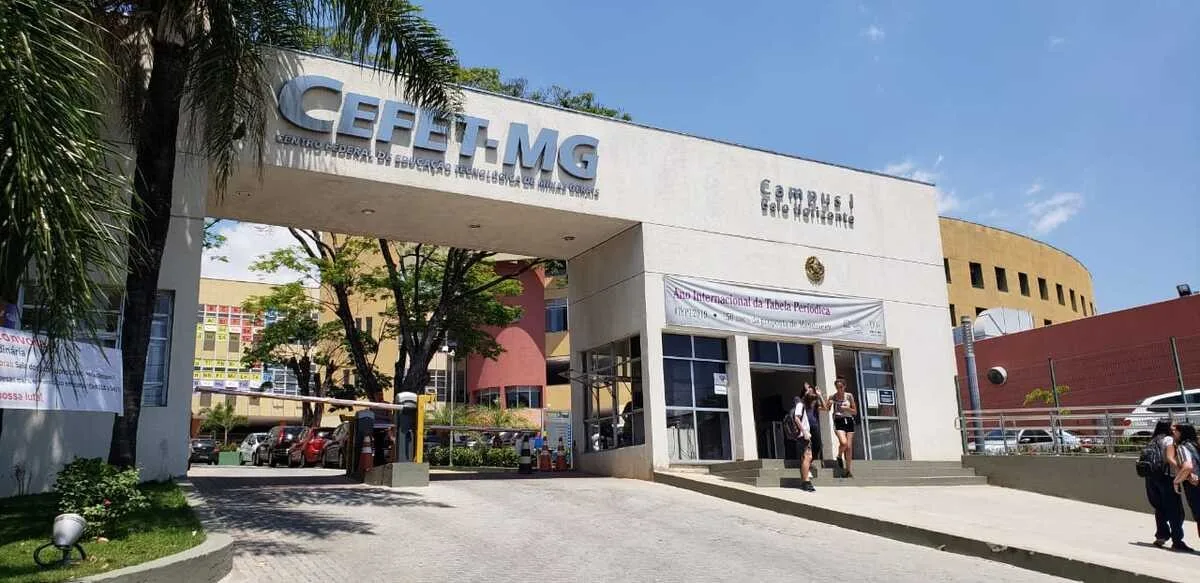 Lula sanciona criação de universidades a partir dos Cefets de MG e do RJ