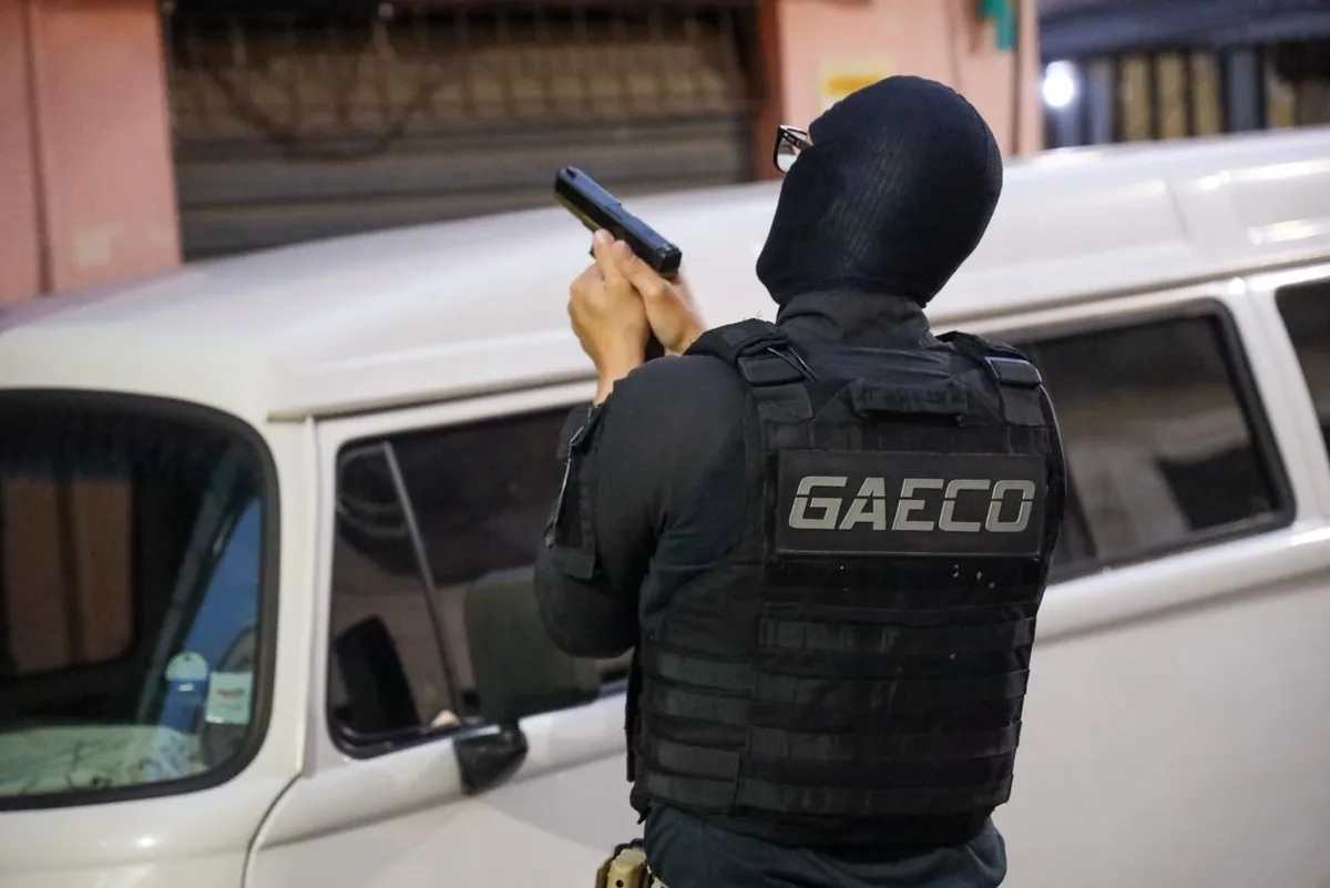 Operação apreende drogas, armas e mais de R$ 83 mil na Bahia e em outros estados