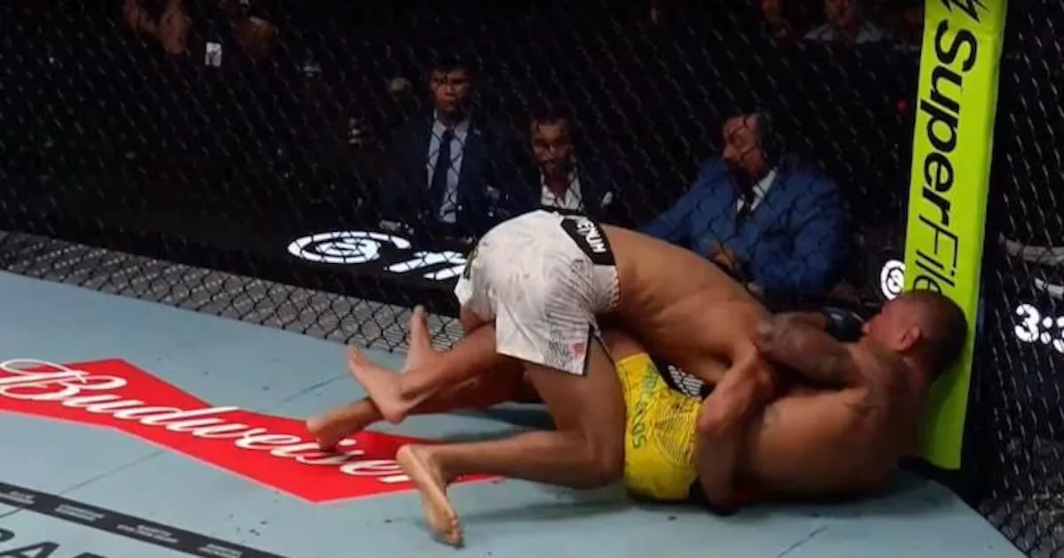 Raoni Barcelos é levado ao hospital após perder a consciência no UFC