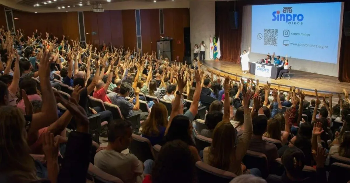 Greve em escolas particulares de Belo Horizonte terá mediação no TRT-MG