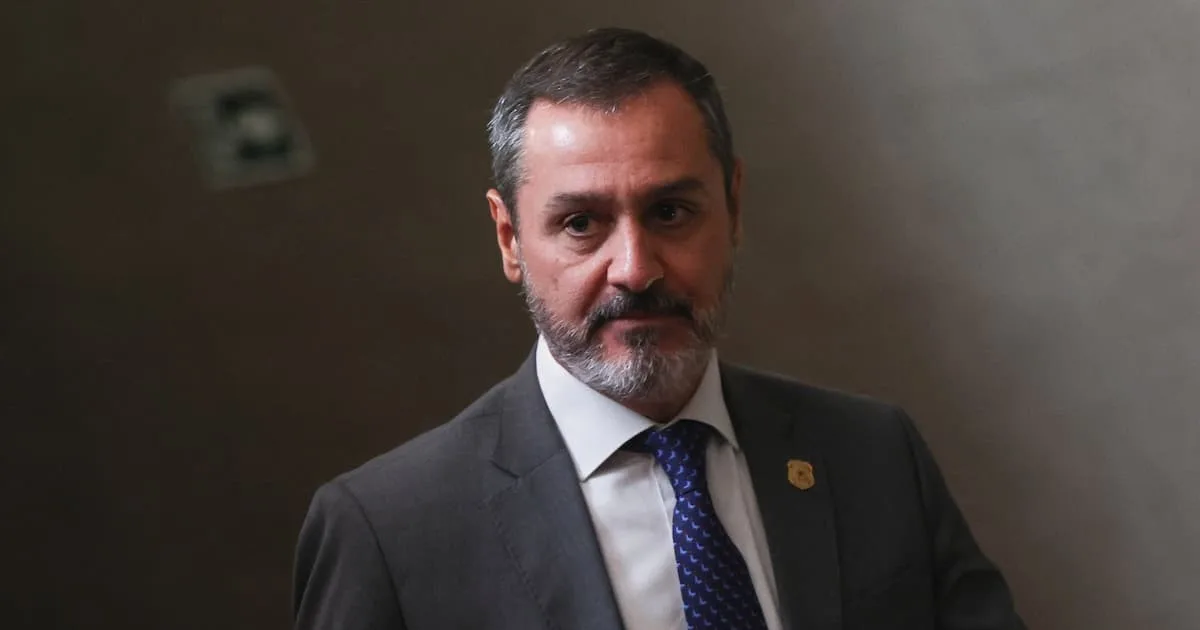 Fachin suspende decisões sobre cargo do diretor da Polícia Federal