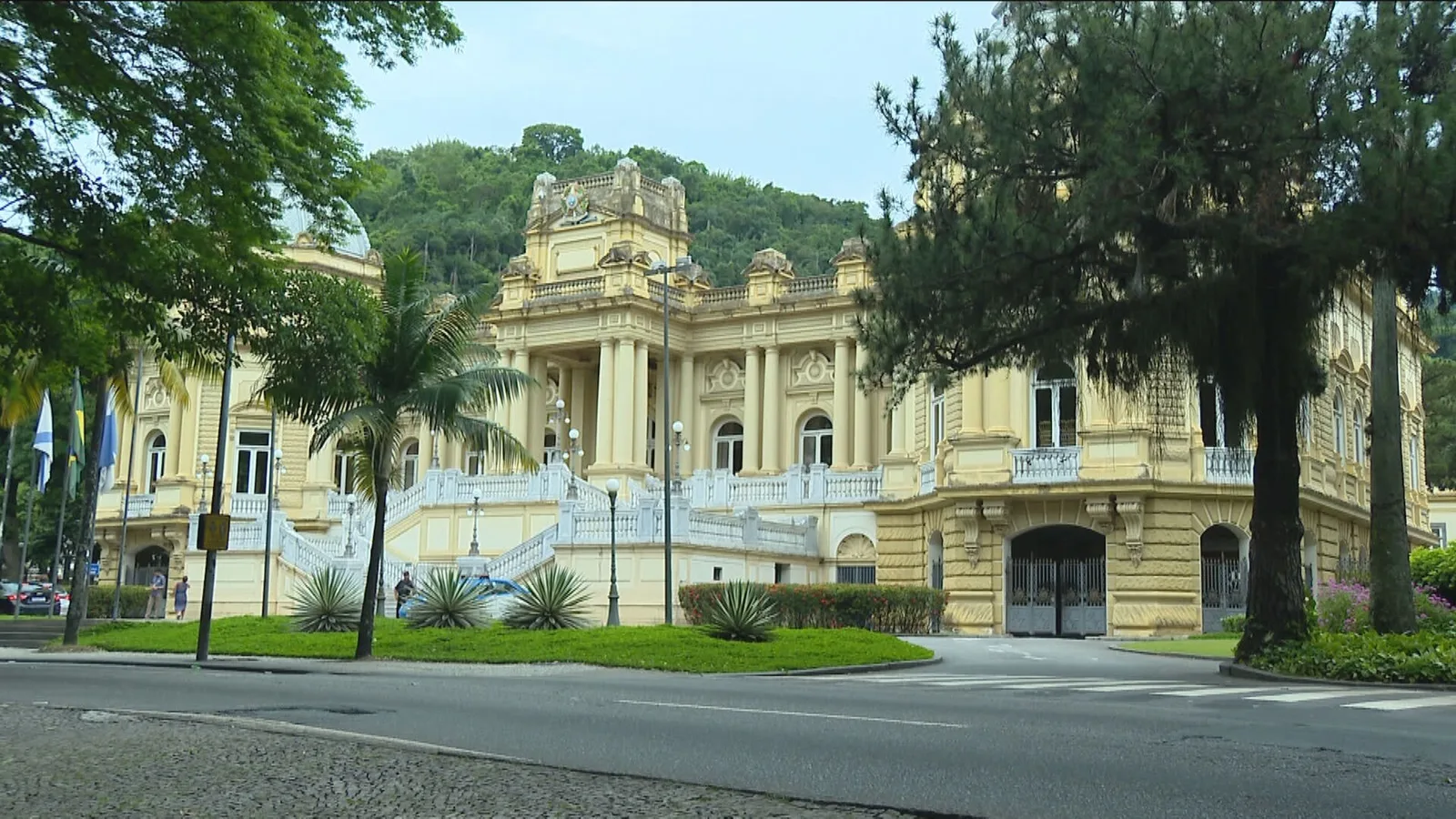 Auditoria questiona atendimentos e pagamentos do Poupatempo RJ