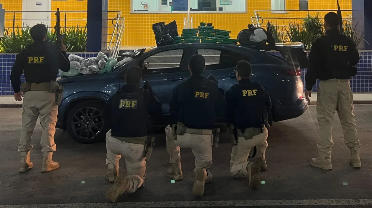 Homem é preso após abandonar carro e tentar escapar pela Baía de Guanabara