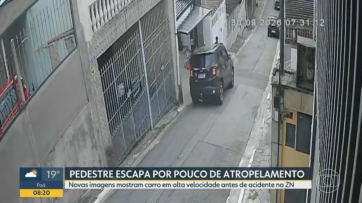 Motociclista morre após carro atingir motos e pedestre em São Paulo