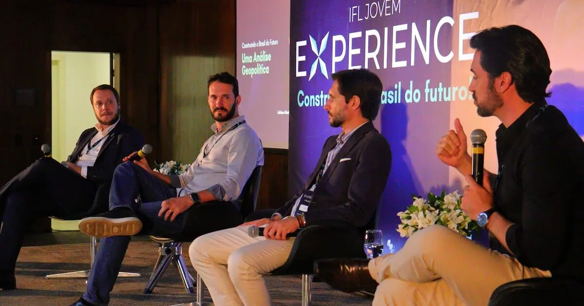 Evento em Belo Horizonte debate liderança e empreendedorismo com jovens