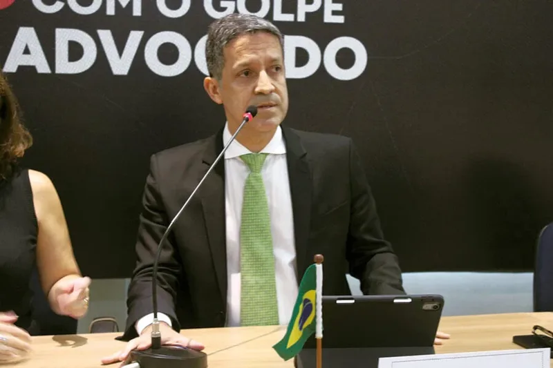 Presidentes da OAB discutem medidas para a crise no STF