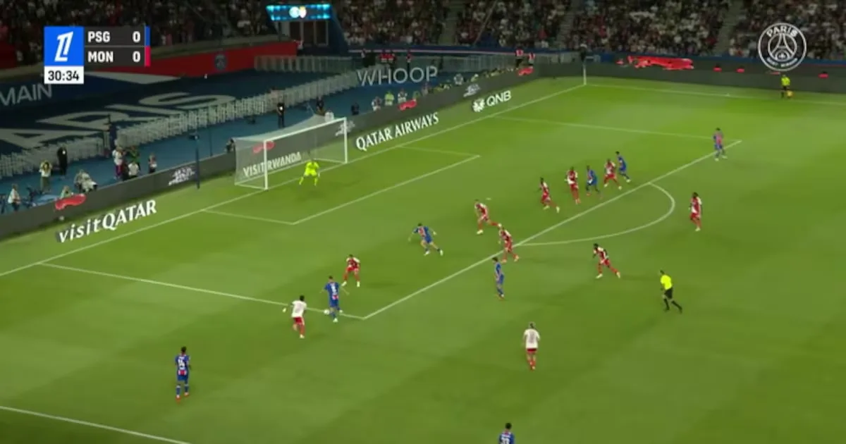 Marquinhos marca o primeiro gol do PSG contra o Monaco
