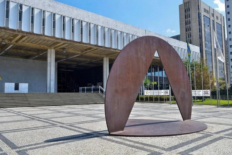 Minas Gerais prevê investimentos e avanço de empresas em 2026