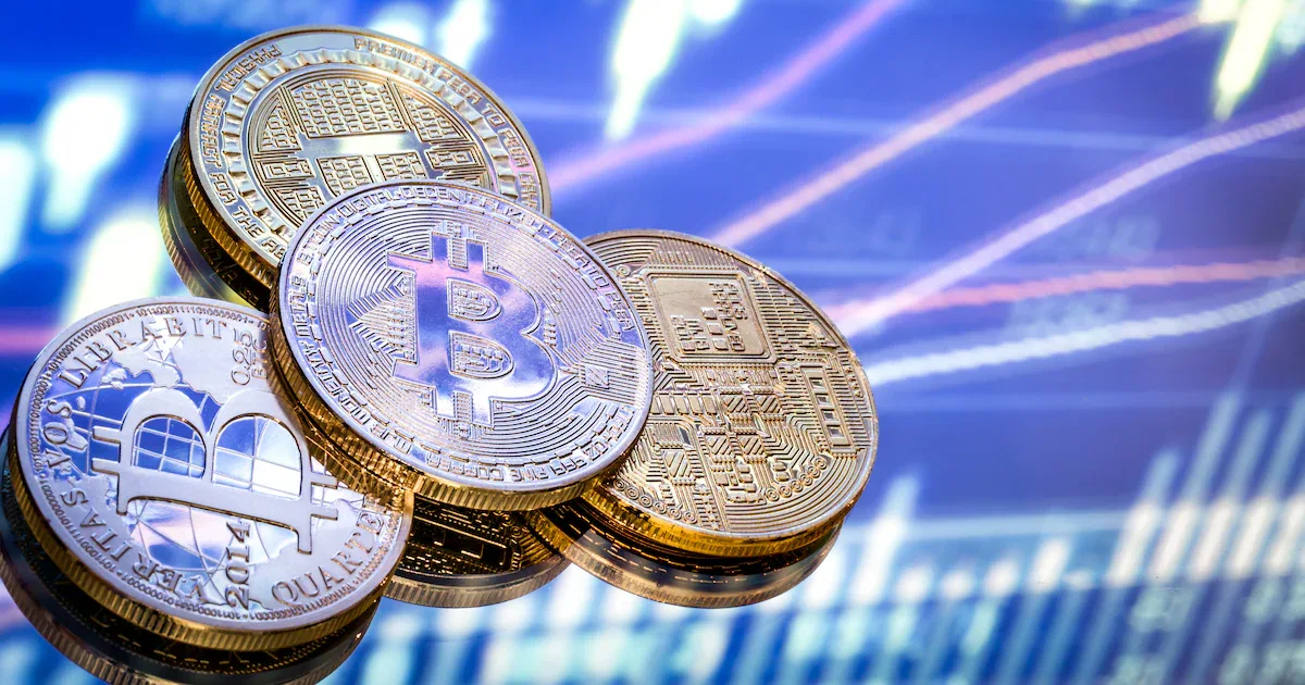 Hyperliquid ganha espaço enquanto bitcoin supera US$ 80 mil em agosto