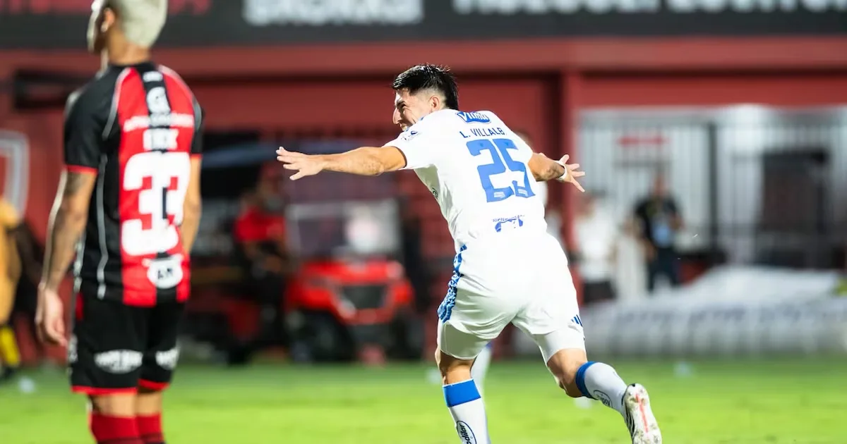 Cruzeiro vira sobre o Vitória com gol e assistência de Arroyo