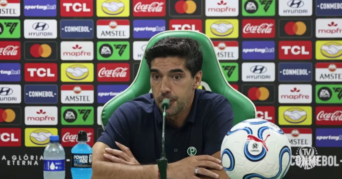 Abel Ferreira diz que ninguém está acima do Palmeiras após vitória sobre a LDU