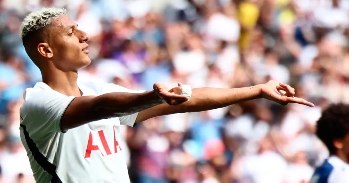Regra da Fifa dificulta empréstimo de Richarlison ao Vasco