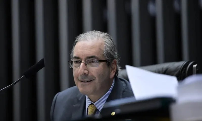 Eduardo Cunha diz que vai recorrer contra veto à candidatura ao Senado