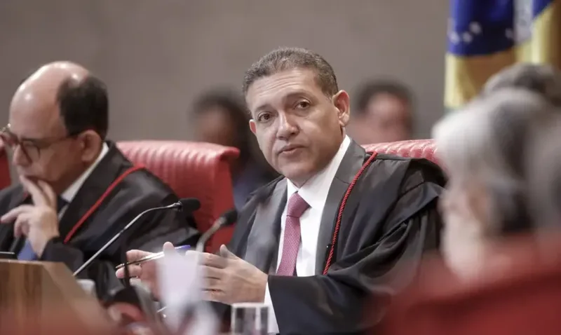 Presidente do TSE questiona atuação do STF em decisões eleitorais