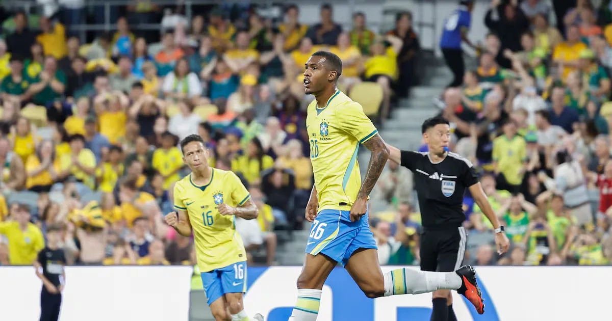 Rayan marca no fim, e Brasil inicia novo ciclo com empate em Townsville