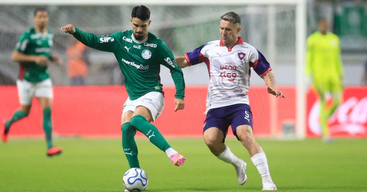 Palmeiras recebe a LDU pelas quartas da Libertadores em busca de vantagem