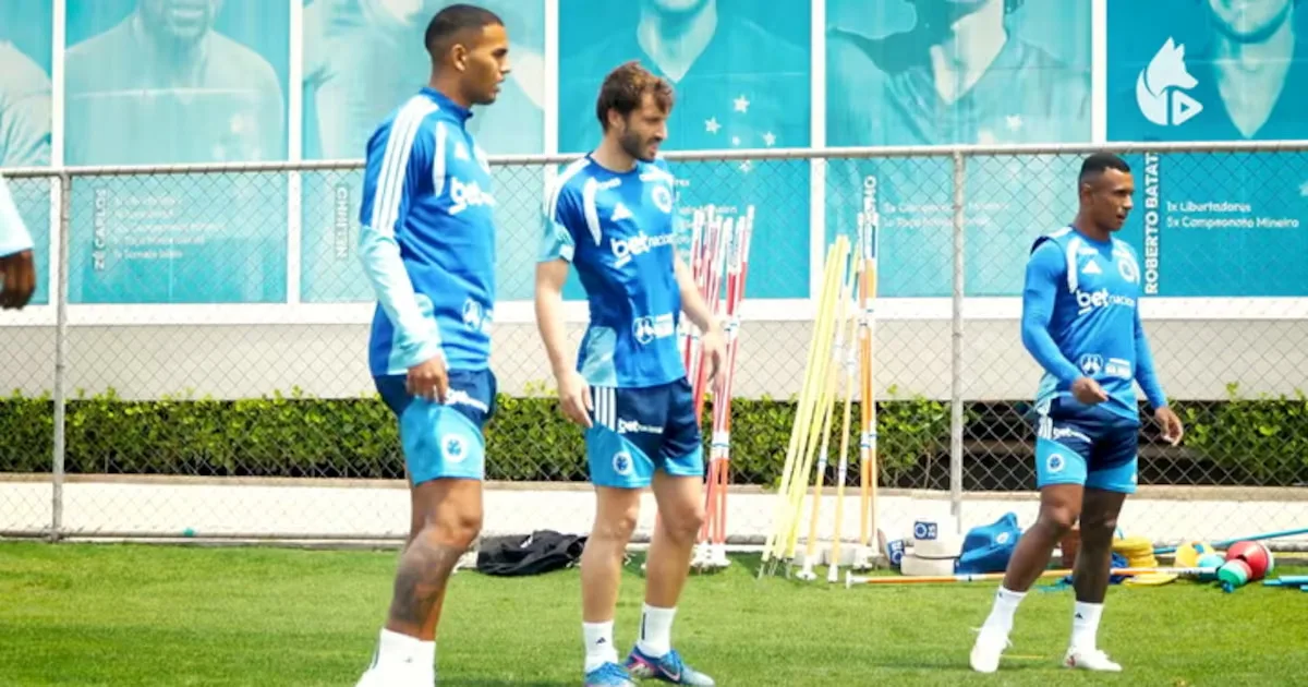 Matías Viña é anunciado pelo Cruzeiro como novo lateral