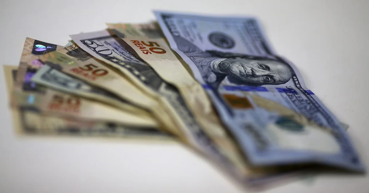 Dólar recua 0,72% e fecha a R$ 5,1080 com apoio do mercado externo