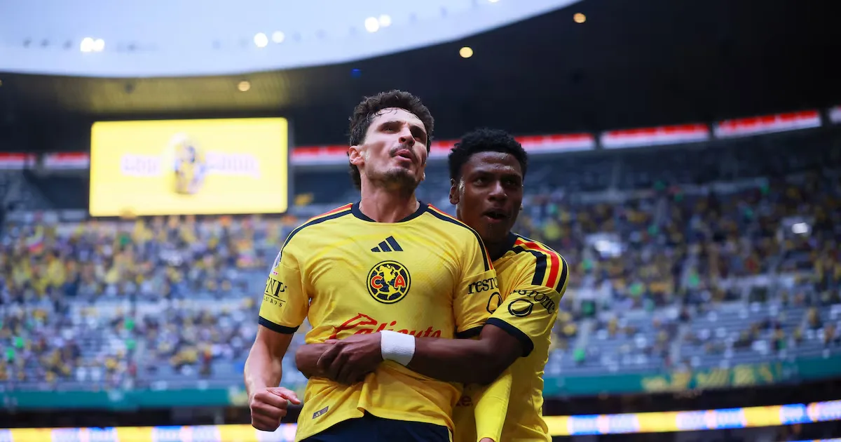 Raphael Veiga se envolve em tumulto durante clássico no México