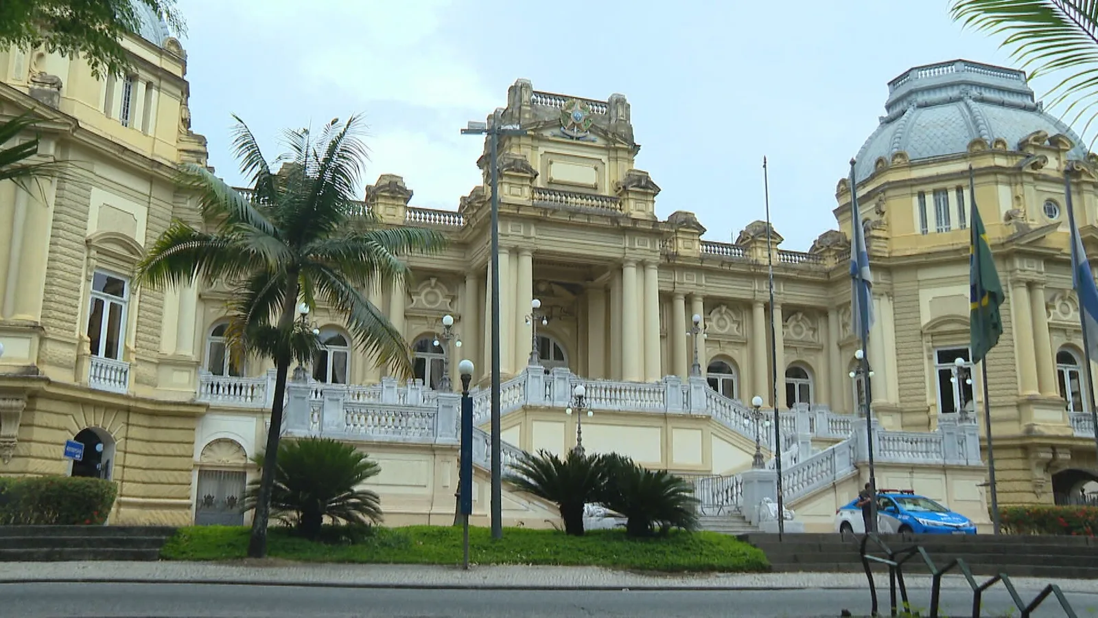 Candidatos ao governo do RJ têm compromissos em várias cidades nesta quarta