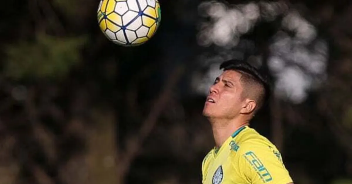 Cristaldo relata alcoolismo e pensamentos suicidas após carreira no futebol