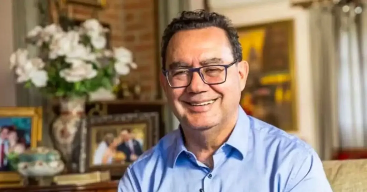 Augusto Cury não declarou três empresas mantidas na Flórida