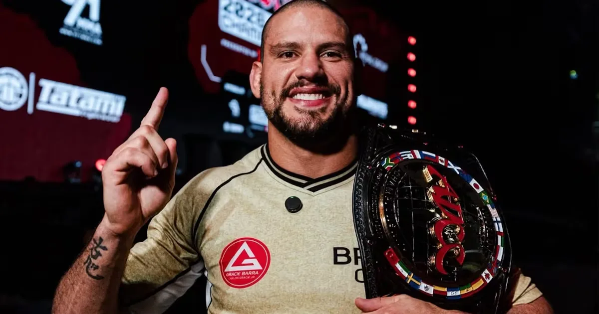 Felipe Pena volta após lesão e conquista o absoluto do ADCC pela segunda vez
