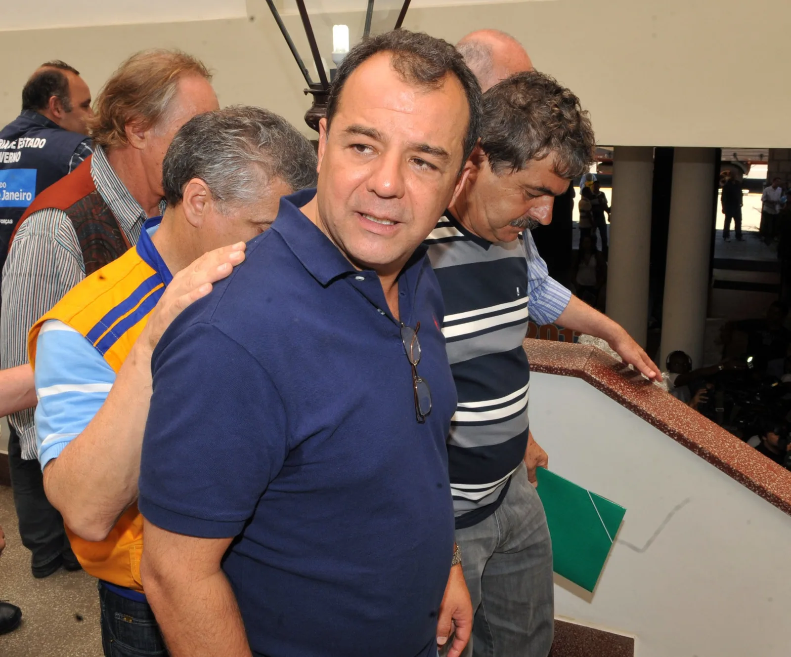 TCE-RJ arquiva processo sobre crise no Rioprevidência e livra Cabral de multa