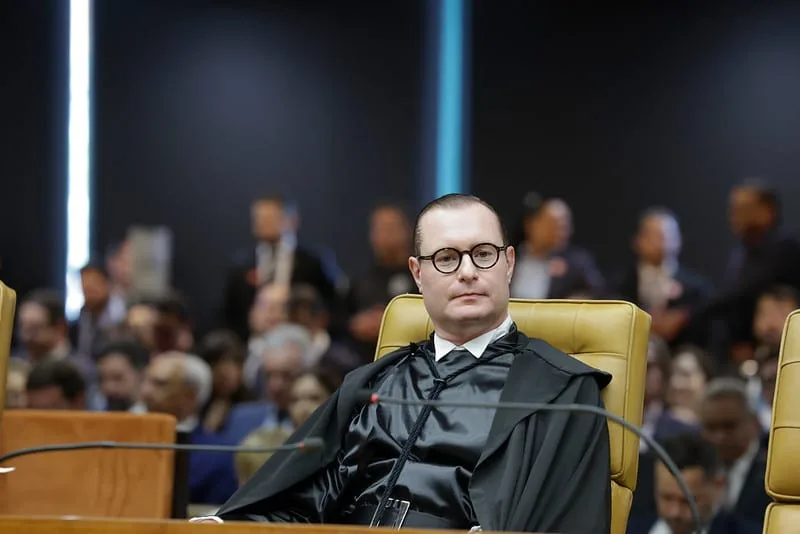 Zanin pede ao TRE-PR investigação criminal sobre divulgação de dados sigilosos