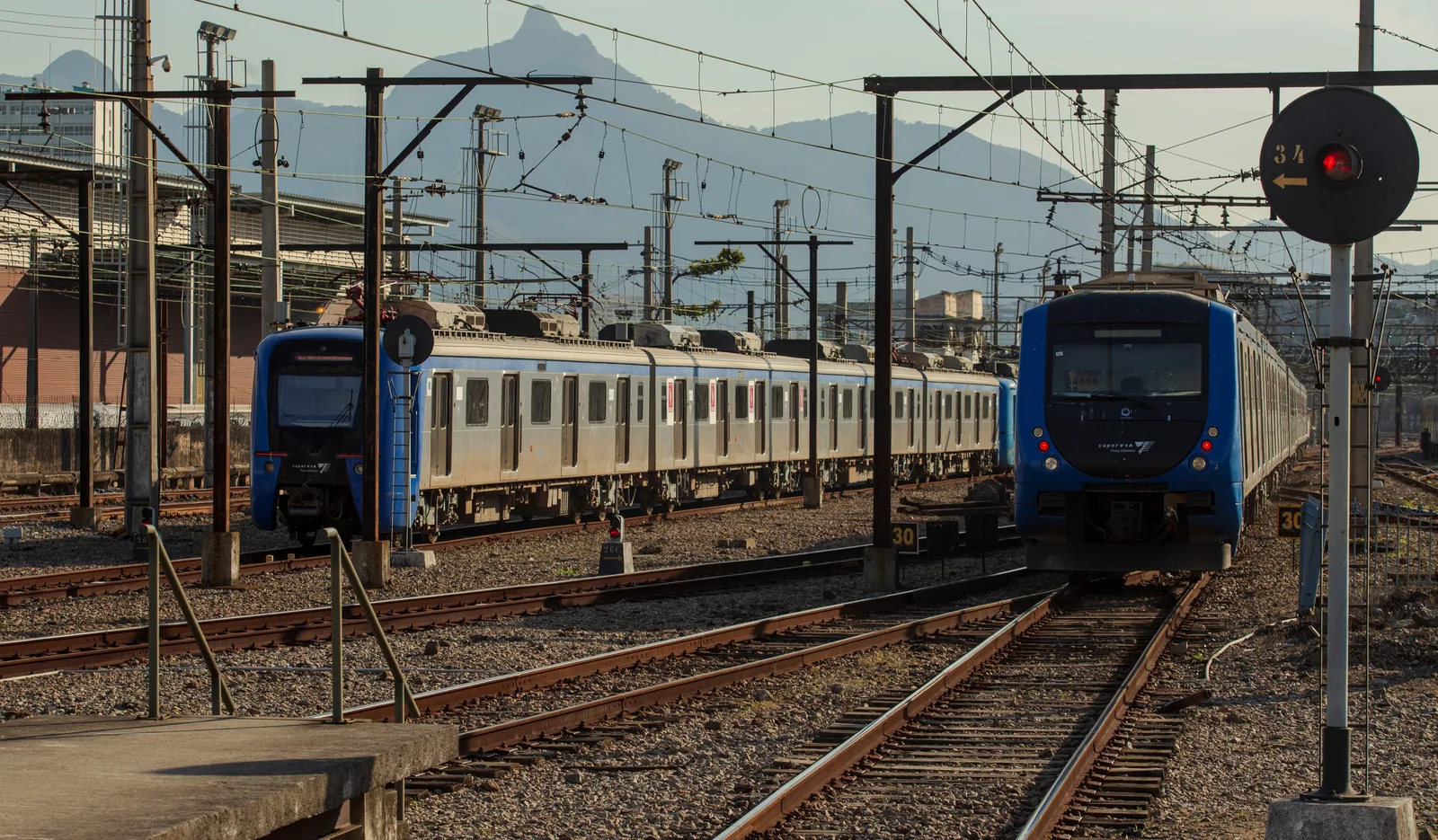Transporte público no Rio terá gratuidade e reforço no primeiro turno