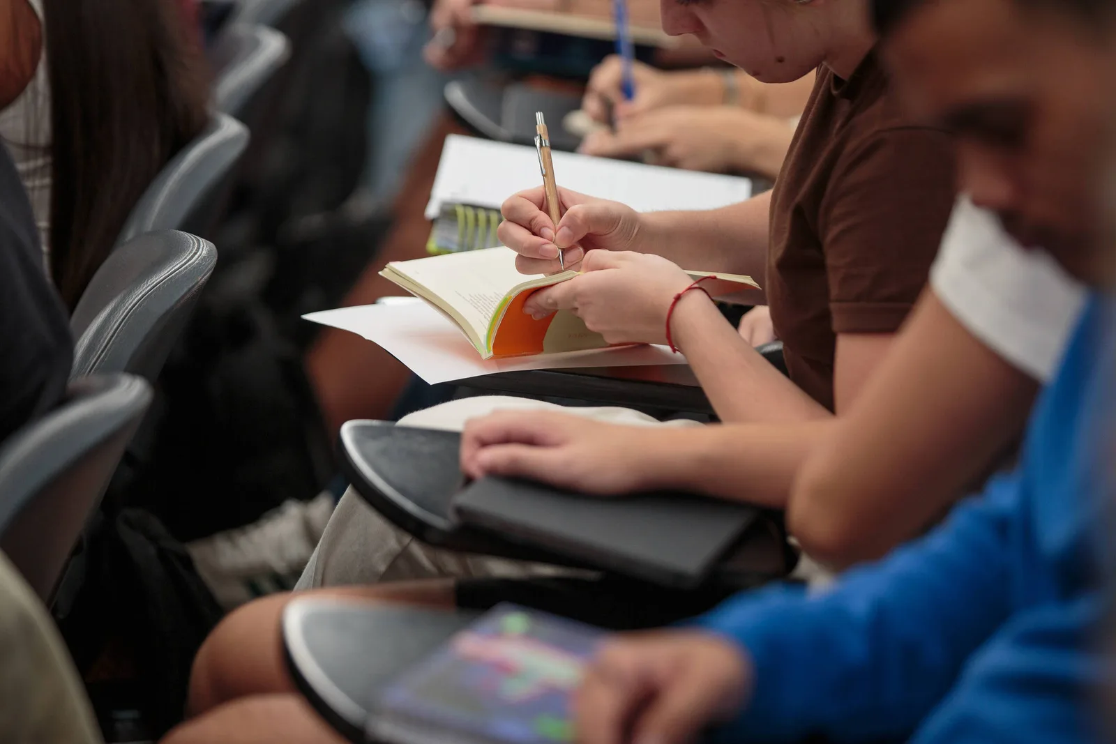 Brasil tem 1% no nível mais alto de leitura do Pisa 2025