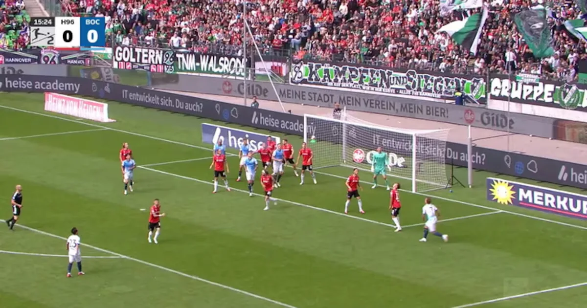 Hannover 96 vence o Bochum por 2 a 1 na 2. Bundesliga