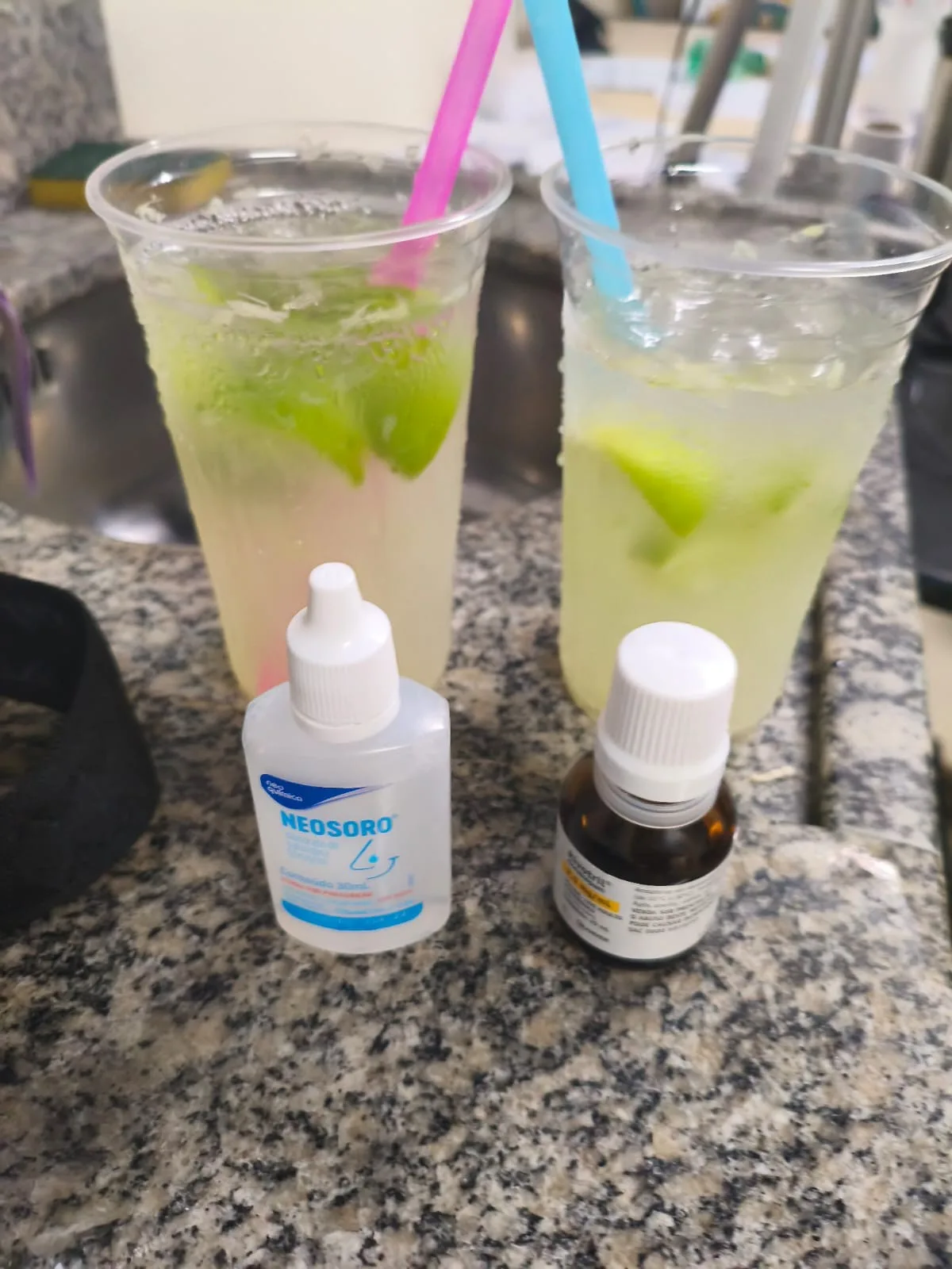 Polícia prende dois suspeitos de roubo a turista colombiano no Rio