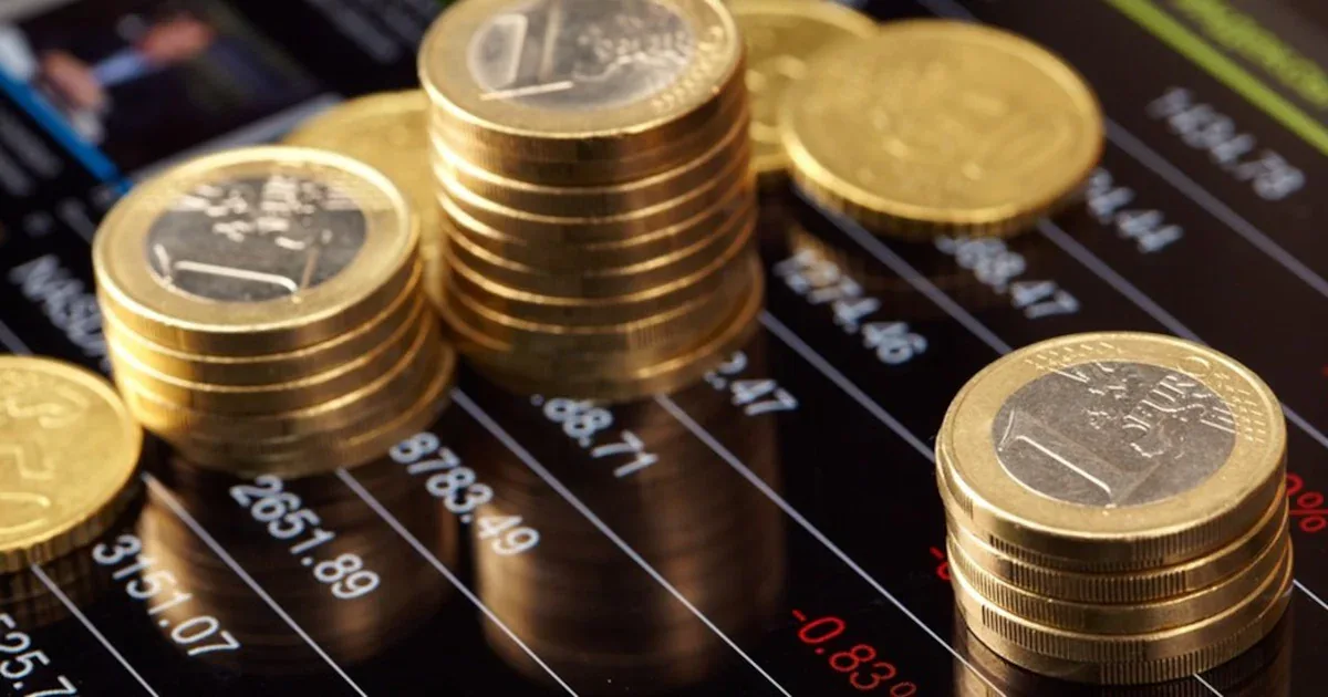 Tesouro Direto reduz taxas após decisões opostas de Brasil e EUA