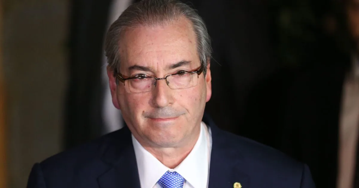 Eduardo Cunha mantém campanha após TRE-MG rejeitar registro de candidatura