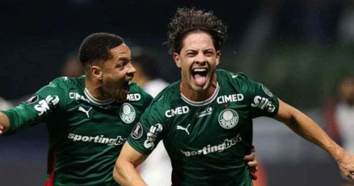 Giay decide contra a LDU e amplia espaço no Palmeiras