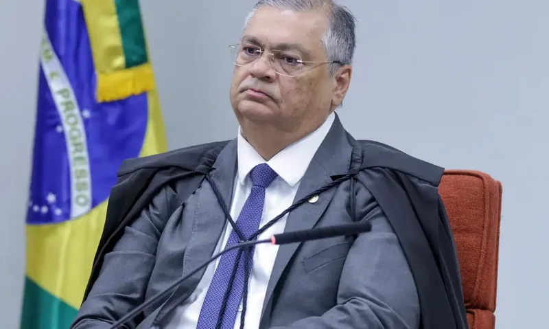 Dino restabelece postagem sobre Nossa Senhora Aparecida no X